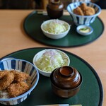 志多美屋本店 - 今日は かつ丼ランチ♪