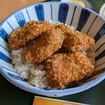 志多美屋本店 - ひれかつ ４個♪