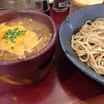 Menya Tsururi - 極めて特徴のある麺とスープです。