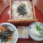 尾張 更科 - 料理写真:ざるそば2枚と小天丼セット