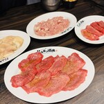 大衆炭火焼肉ジンギスカン ホルモン酒場 風土. - 