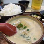 天友 - 王道の正統派『粕汁』です