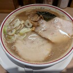 三三七 - 