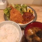 酔い処居酒屋 IRORI - ランチ定食（アジフライとハンバーグを選択）