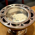 ブラジレイロ - セットコーヒーのクリーム。容れ物がステキ！