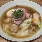 らぁめん鴇 - 料理写真:特製白醤油