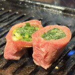 YAKINIKUEN 忍鬨 大阪梅田店 - 