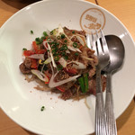 ハングル・タイガー・ダイニング - 牛肉のチャプチェ（白）