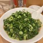 ラーメンまるイ - ラーメン　ネギはデフォルトです♪