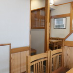 朝日屋 - 店内の様子