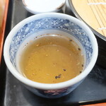 朝日屋 - 七味投下～♪