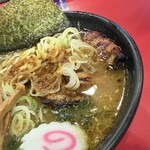 ラーメン いっとく - 料理写真:バラ焼豚ラーメン（UP）