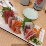 魚魚丸 - 料理写真:７種盛り