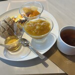 カンデオホテルズ - 料理写真:TEARTHのはちみつ紅茶がまったり美味しい!