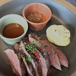 TWELVE ON THE PARK BAR & GRILL - 