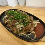 龍道 - 辛味ダレ鉄板単品