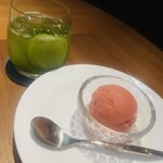 THE LOUNGE&BAR - 