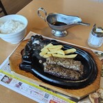 ブロンコビリー - 料理写真: