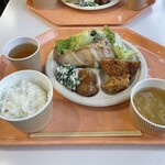 日の出ロッヂ - 