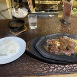 ステーキハウス リベラ - ヒレステーキ300g 4,900円