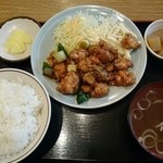 お食事処大吉 国道店 - 鶏丁定食