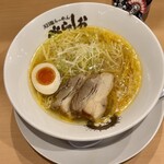 泡系しおとんこつラーメン べらしお - 