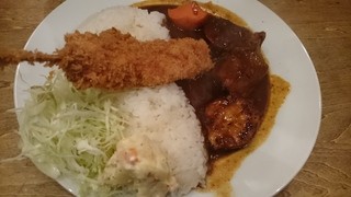 Higashiindokareshoukai - マグロカツカレー