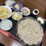そばの店 かりの - 料理写真: