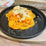 港町珈琲店 - 鉄板海老チーズナポリタン