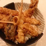 和食・天ぷらのお店 ぼうず - 海老二本と穴子一本揚げ極上天丼（1800円＋税）