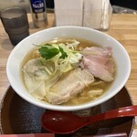 手打ち正麺 Hachimitsu - 料理写真:支那そば大盛り