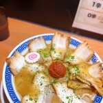 からみそラーメン ふくろう - 料理写真: