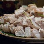 北新地 湯木 - 軽く湯通ししたクエ