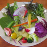 朝摘みお野菜のパレット