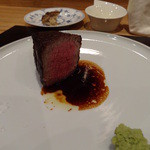やまぐち - 1月夜：近江牛ヒレ。入店前から火入れして超柔らか仕上げ。