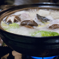 北新地 湯木 本店 - クエ鍋