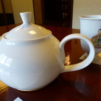 創作中華 一之船入 - お茶はポットでたっぷりサービス