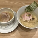コレキヨ - 料理写真:肉あり昆布水つけ麺（塩）　　　1400円