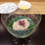 やまぐち - 1月夜：ジュレ状の上にハマグリがのってます