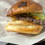Burger Revolution Tokyo Wine & Bar Roppongi ten