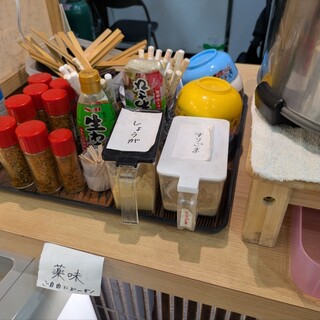 駅そば屋 ははそ_1