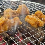 肉三昧 石川竜乃介 - 焼いてます