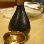 助六 - 徳利とお猪口も豪華