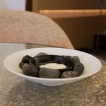 ベージュ アラン・デュカス 東京 - 