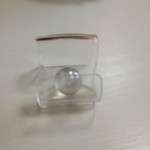 めだかタンタン - メニューを差しておくアレ。玉がいい具合で挟んでくれてアレらしい。