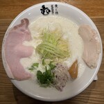 麦×鶏 - 麦×鶏ラーメン(1,000円、真上から)