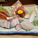 直営 千歳鶴 - 特選刺身盛り合わせ 一人前