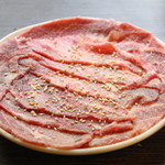 ・Tsurami (beef cheek meat)