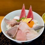 あじ岬 - 料理写真:岬丼