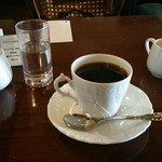 モンク - 食後のコーヒー